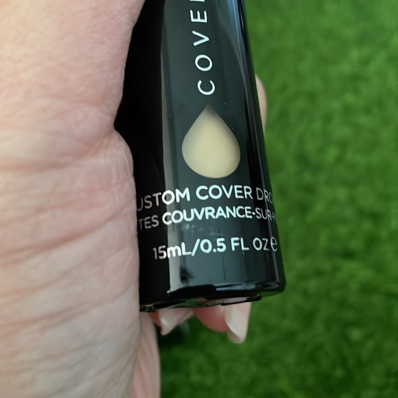 Cover FX custom cover drops in G20 - Picture 3 of 3